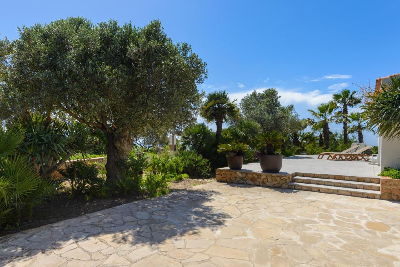 Villa Can Joan I - Fantastic Sunset Views And Family Friendly - San Antonio  Eksteriør billede