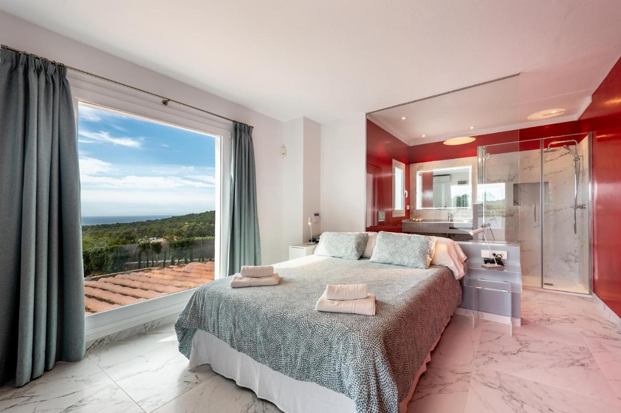 Villa Can Joan I - Fantastic Sunset Views And Family Friendly - San Antonio  Eksteriør billede