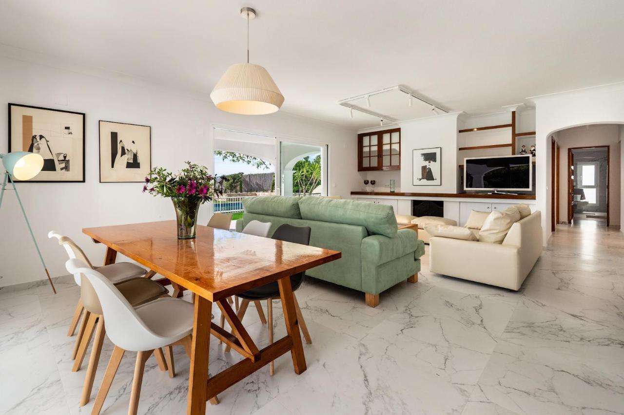 Villa Can Joan I - Fantastic Sunset Views And Family Friendly - San Antonio  Eksteriør billede