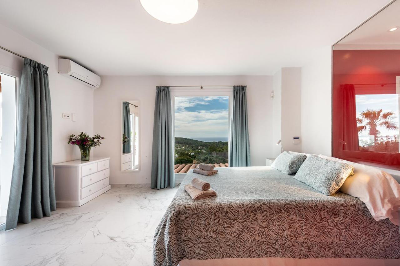 Villa Can Joan I - Fantastic Sunset Views And Family Friendly - San Antonio  Eksteriør billede